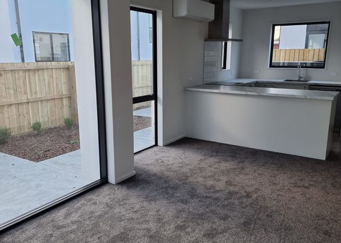  at 2/58 Olliviers Road, Phillipstown, Christchurch City, Canterbury
