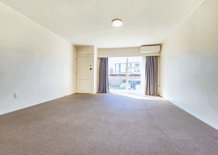  at 6/28 Landscape Road, Papatoetoe, Manukau City, Auckland