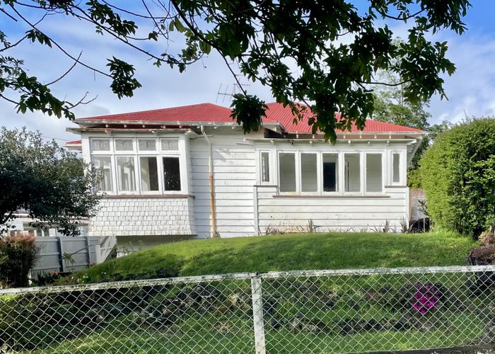  at 8 Rossmay Terrace, Mount Eden, Auckland