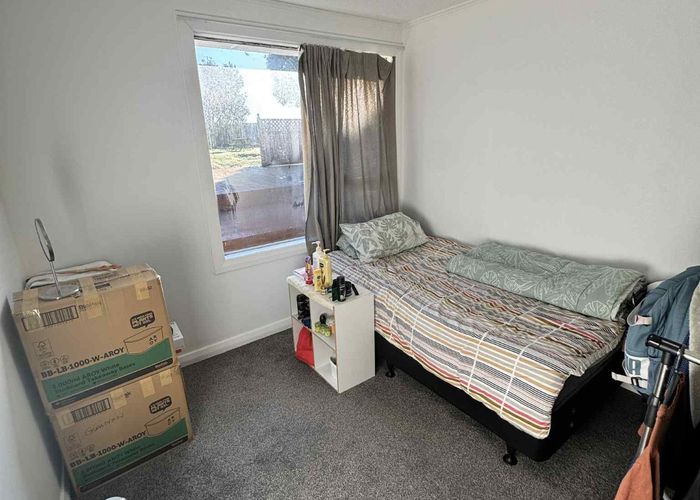  at 5 Whenua View, Titahi Bay, Porirua, Wellington