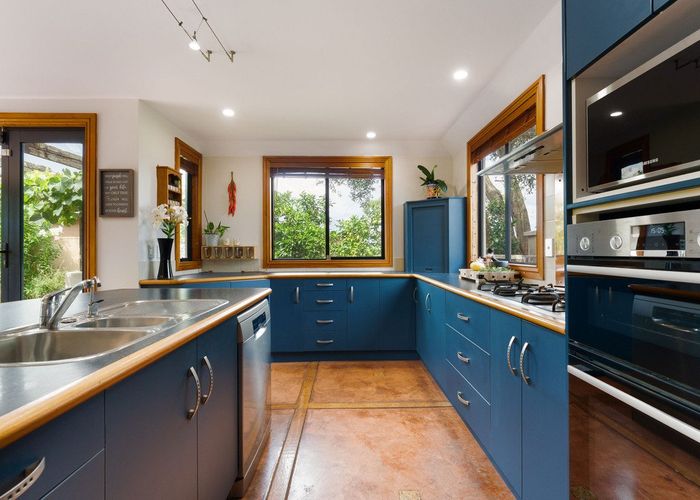  at 2 La Cumbre Close, Bethlehem, Tauranga, Bay Of Plenty