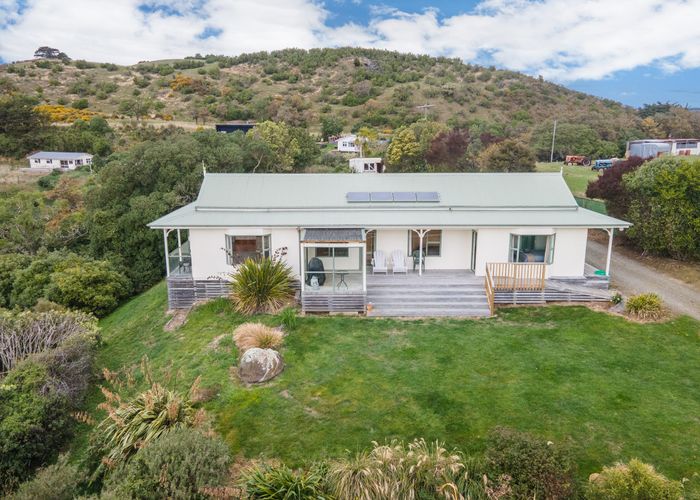 at 1 Glamorgan Drive, Torbay, Auckland