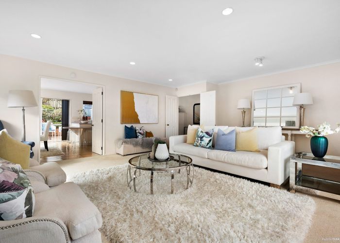  at 4/25 Nicholas Road, Somerville, Manukau