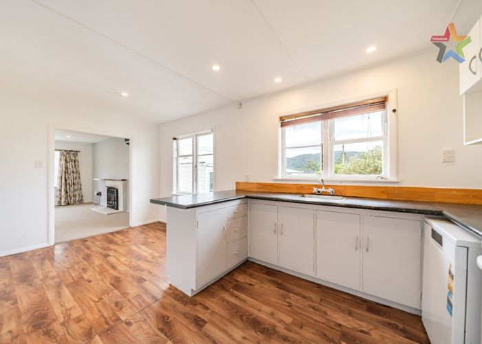  at 35 Frederick Street, Wainuiomata, Lower Hutt
