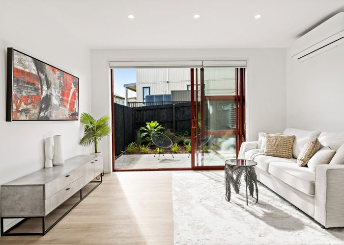  at 14 Maea Lane, Mount Roskill, Auckland City, Auckland