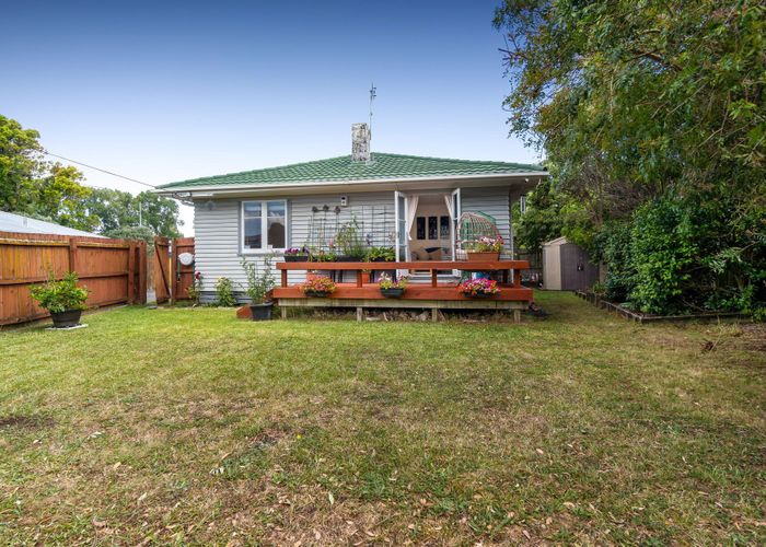  at 130 Taniwha Street, Glen Innes, Auckland City, Auckland