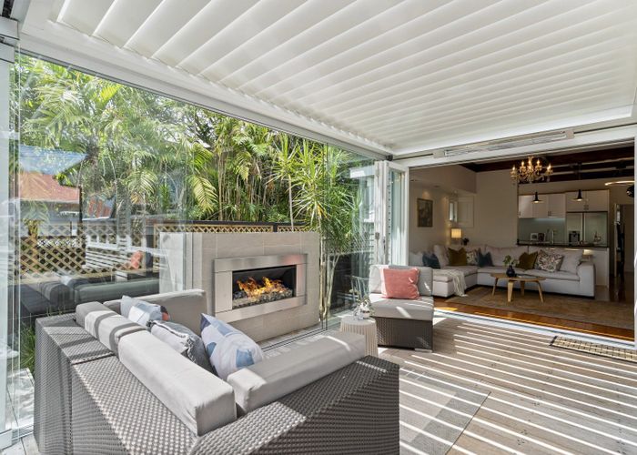  at 20 Kohia Terrace, Epsom, Auckland