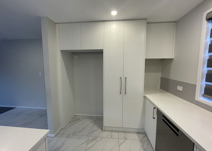  at 43C Oreil Ave, West Harbour, Waitakere City, Auckland