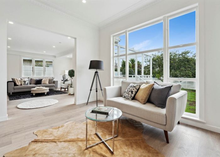  at 16 Tawera Road, Greenlane, Auckland