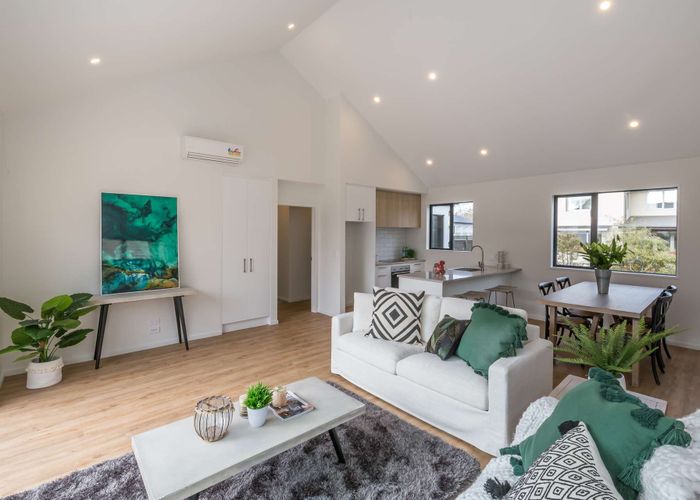 at 255a Edgeware Road, Edgeware, Christchurch City, Canterbury
