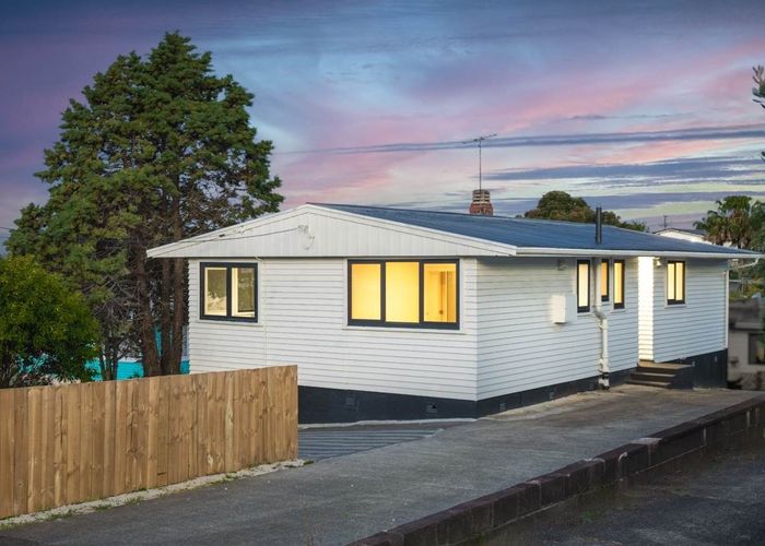  at 9 Kelwyn Road, Kelston, Auckland