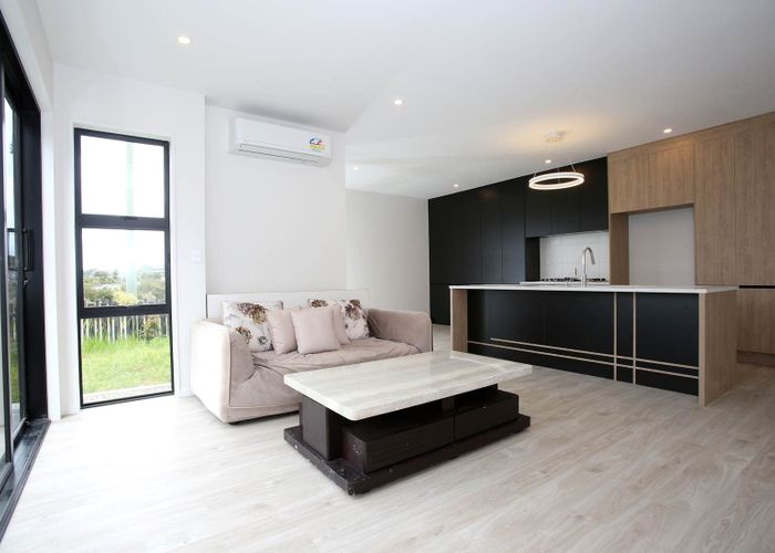  at 47 Westgate Drive, Westgate, Waitakere City, Auckland