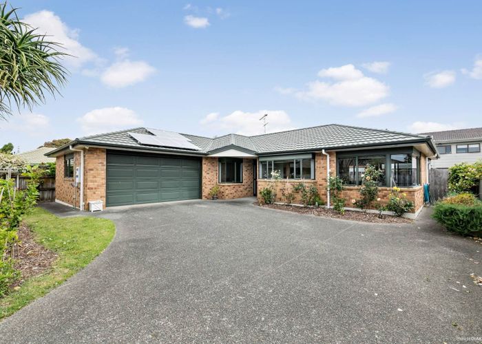  at 30A Centreway Road, Orewa, Orewa