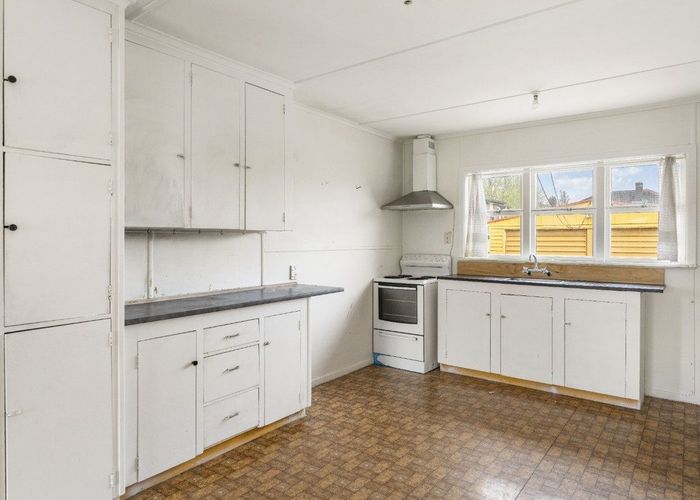  at 73 Manuroa Road, Takanini, Papakura, Auckland