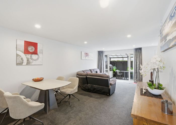  at 19 Whiteleigh Avenue, Addington, Christchurch City, Canterbury