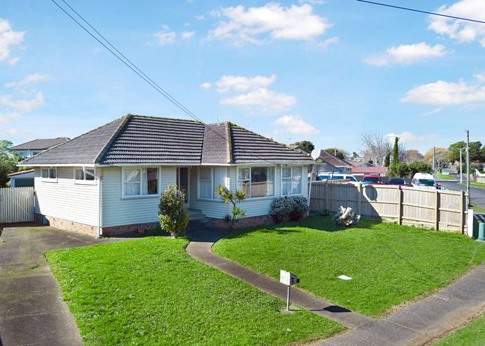 at 9 Halswell Street, Mangere East, Manukau City, Auckland