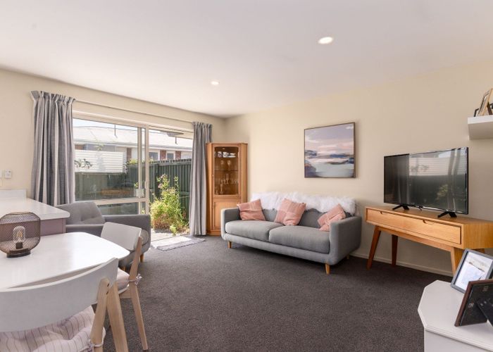  at 10/446 Ferry Road, Woolston, Christchurch