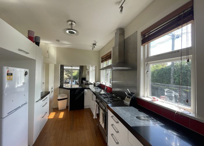  at 176 Weston Road, St Albans, Christchurch
