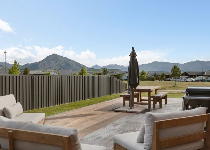  at 3 Pepperwood Green, Albert Town, Wanaka, Otago