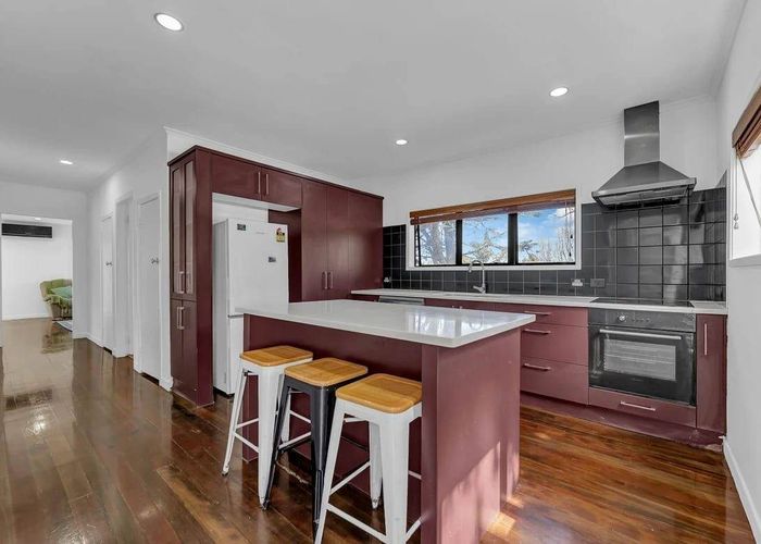  at 9 Waterloo Street, Howick, Manukau City, Auckland