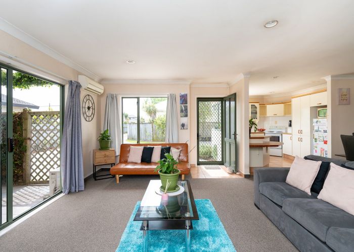  at 32A Avenue Road, Greenmeadows, Napier