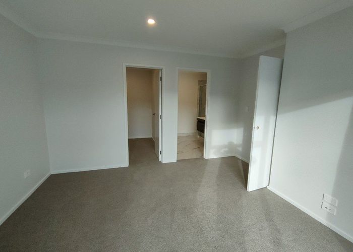 For rent Kaiora Drive, Papamoa Beach, Tauranga, Bay Of Plenty homes