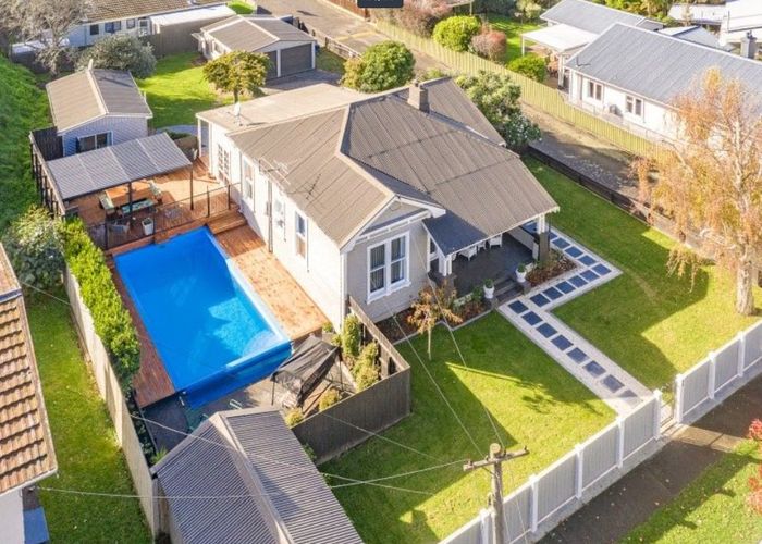  at 30 College Street, College Estate, Whanganui, Manawatu / Whanganui