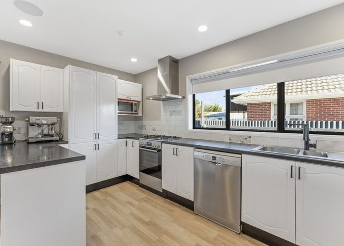  at 21 Stackhouse Avenue, Bishopdale, Christchurch City, Canterbury