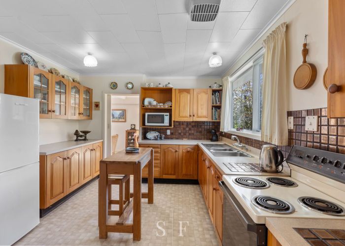  at 53 Seddon Street, Waikanae, Waikanae