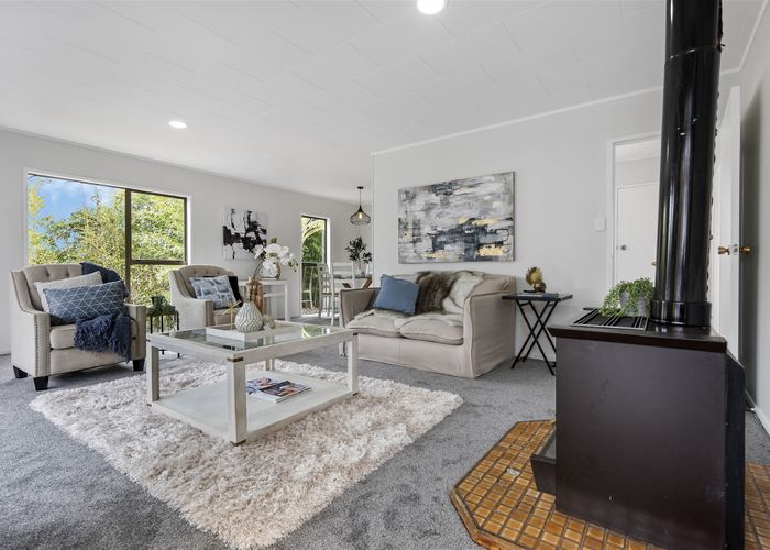  at 70 Hutchinsons Road, Bucklands Beach, Auckland