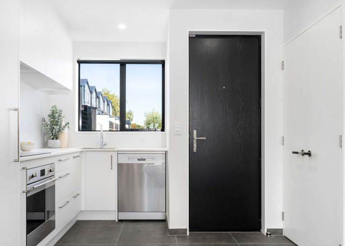  at 9/27 Harewood Road, Papanui, Christchurch City, Canterbury