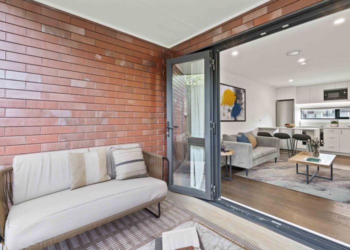  at 62 Te Puketoka Lane, Mangere, Manukau City, Auckland