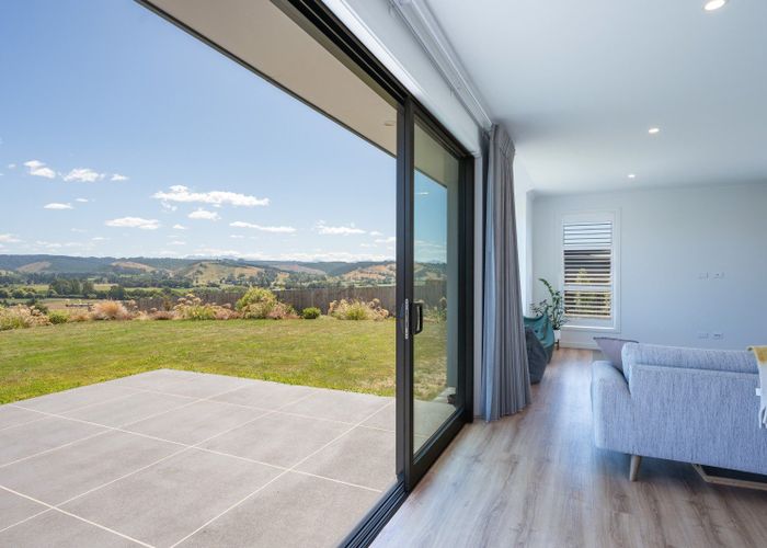  at 67 Katania Heights, Brightwater