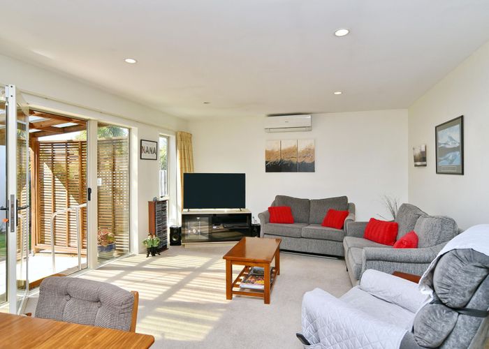  at 4/26 Meadow Street, Papanui, Christchurch