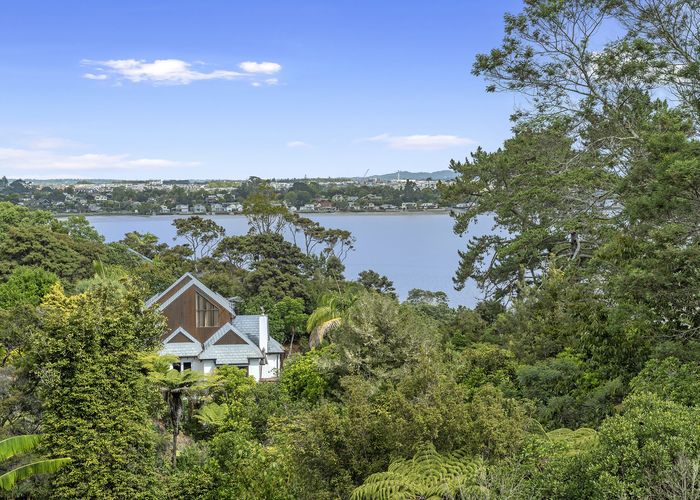  at 138 Attwood Road, Paremoremo, Auckland