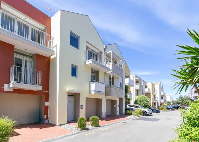  at 41/305 Evans Bay Parade, Hataitai, Wellington, Wellington