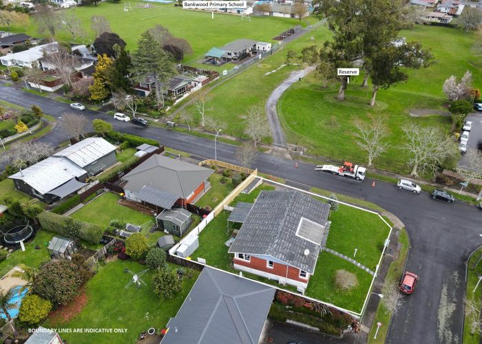  at 2 Lamont Street, Chartwell, Hamilton