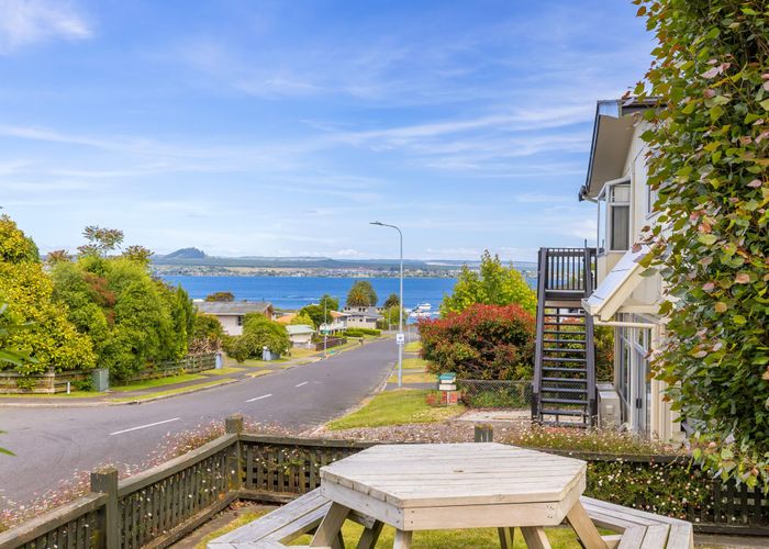  at 2 Alberta Street, Acacia Bay, Taupo