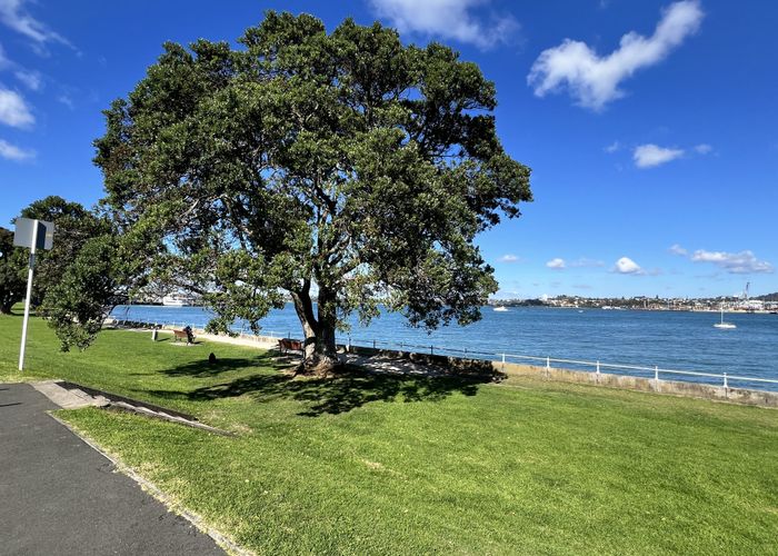  at 33 Queens Parade - Spectacular Waterfront, Devonport, North Shore City, Auckland