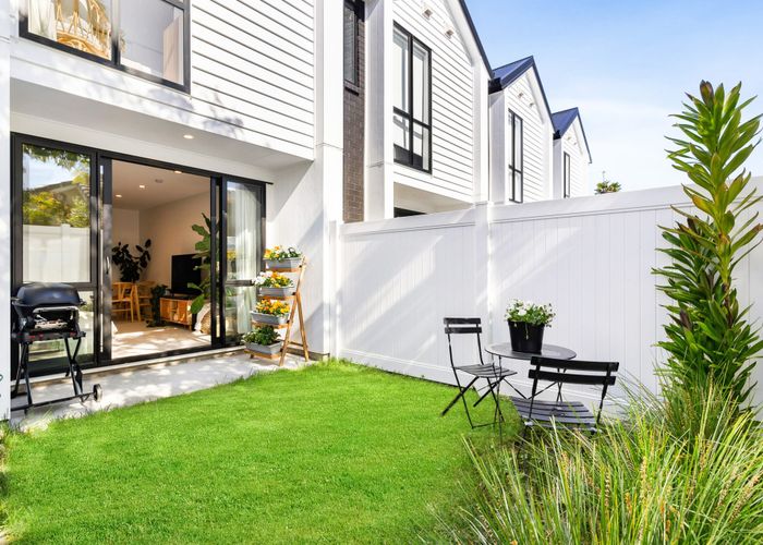  at 6/26 Moa Road, Point Chevalier, Auckland