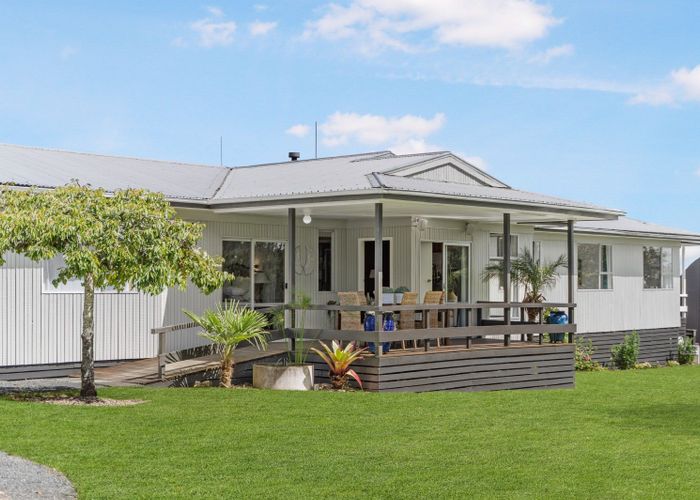  at 94 Ara-Kotinga, Manurewa