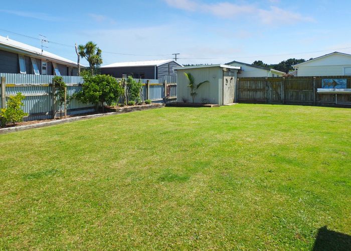 at 16A Edinburgh Terrace, Foxton Beach, Horowhenua, Manawatu / Whanganui