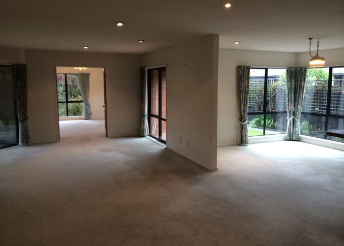  at 20 Althorp Place, Avonhead, Christchurch City, Canterbury