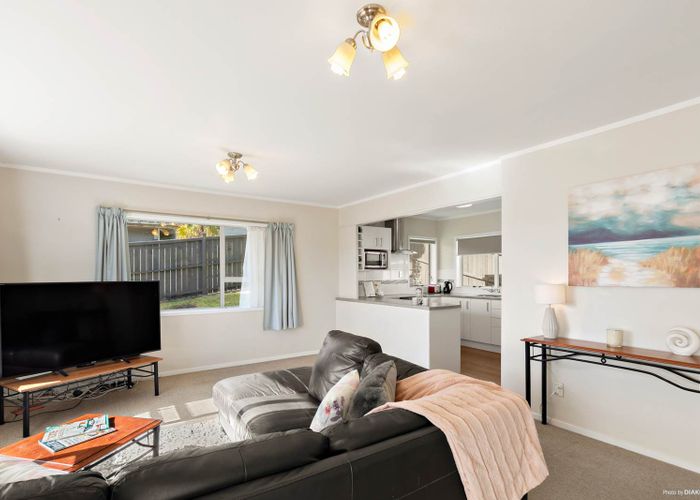  at 1/30 Acacia Road, Torbay, Auckland