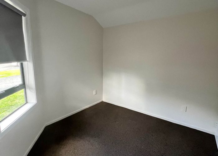 at 3/36 John Jennings Drive, Oteha, North Shore City, Auckland