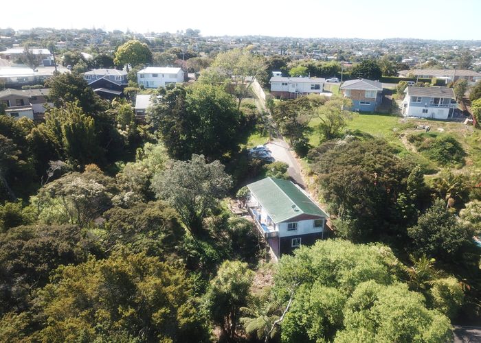  at 29 Coronation Road, Hillcrest, North Shore City, Auckland