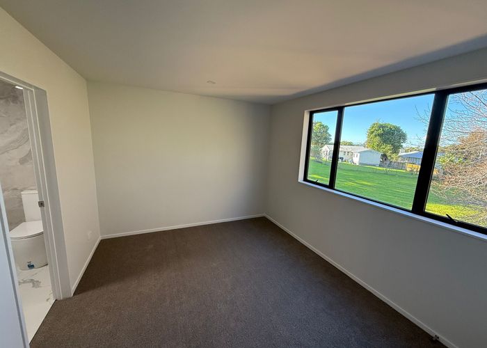  at 9 Tuakana Street, Point England, Auckland City, Auckland