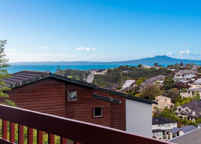  at 178 Browns Bay Road, Browns Bay, North Shore City, Auckland