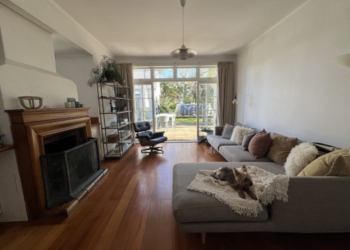  at 19 Lake Road, Devonport, North Shore City, Auckland