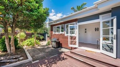  at 3 Moa Road, Raumati Beach, Paraparaumu